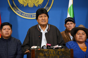 Evo Morales dijo que "Mesa y Camacho pasarán a la historia como discriminadores y conspiradores"
