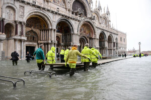Venecia: cierran la plaza de San Marcos por las inundaciones (Fuente: EFE)