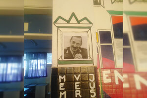 Taparon los pañuelos de las Madres con la foto de Videla en una escuela de Neuquén