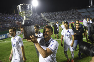 Insólito: La Copa uruguaya terminó en el foso del Centenario (Fuente: AFP)