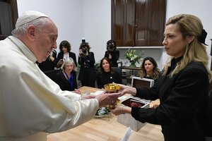 Fabiola Yáñez se encontró con Francisco en Roma