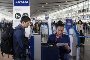 Aeronavegantes para y no habrá vuelos de Latam el próximo lunes (Fuente: NA)