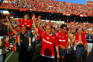 Independiente quiere ponerle "Ricardo Bochini" a su estadio (Fuente: Télam)