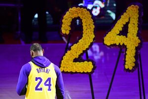 El emotivo homenaje de los Lakers a Kobe Bryant (Fuente: AFP)