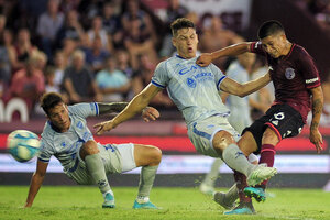 Superliga: Lanús le ganó 2 a 0 a Godoy Cruz y sigue prendido