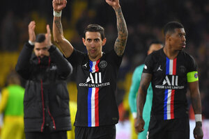 El insólito gol en contra que le regalaron a PSG en Francia (Fuente: AFP)