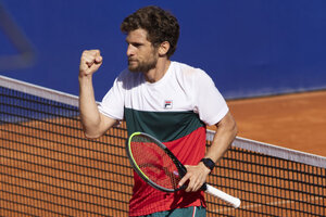 El portugués Sousa sigue adelante (Fuente: Prensa Argentina Open)