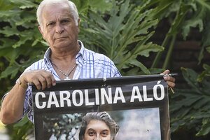 El padre de Carolina Aló presentó 100 mil firmas contra la liberación de Tablado (Fuente: Télam)