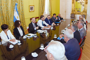 Primer ensayo del Consejo Económico y Social