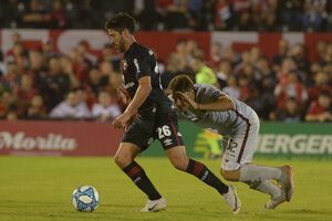 Pablo Pérez volvió al gol en la victoria de Newell's ante Colón