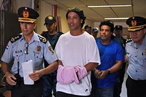 Ronaldinho sería "eliminado" del popular videojuego FIFA 20 por estar preso