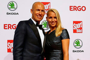 Robben contó que su esposa la pasó mal tras sufrir de coronavirus (Fuente: AFP)