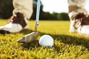 El protocolo del golf para abrir los clubes