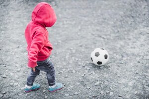 Coronavirus en España: Y un día los niños volvieron a joder con la pelota