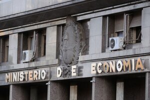 Exito de Economía en el mercado de deuda en pesos (Fuente: Alejandro Leiva)