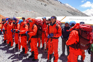 ¿Cuánto mide el monte Everest? (Fuente: AFP)