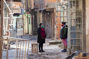 "Nuestra ambulancia no entra a la villa"