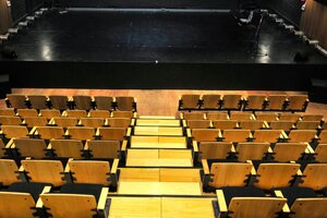 Salas teatrales, entre la pandemia y la burocracia