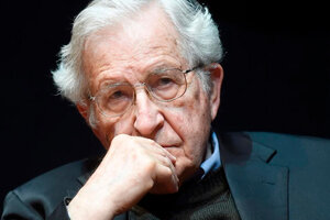 Noam Chomsky calificó a Donald Trump como "el peor criminal de la historia"