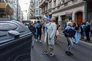 "Te toca la horca, el único camino para deshacernos de vos", había amenazado Claudio Herz a CFK, usando un megáfono en una protesta el 21 de julio.