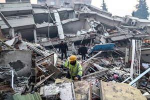 Miles de edificios colapsaron tras el terremoto en Turquía y Siria.