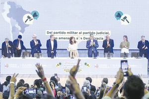 “LAS SENTENCIAS SE ESCRIBEN EN LOS MEDIOS”