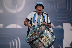 Lo que no se conoce de “El Tula”, el hincha que representó a Argentina en los premios The Best