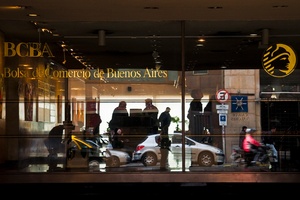 🔴En vivo. Caen los bonos soberanos y retroceden los dólares financieros tras las nuevas medidas