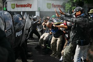 Protesta y represión en la 9 de Julio