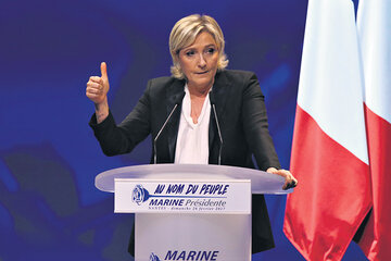 Marine Le Pen va primera en los sondeos pese a que el Frente Nacional es el partido con más causas en los tribunales.