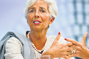 Christine Lagarde, titular del FMI, inició la asamblea de primavera con proyecciones devaluadas para Argentina. (Fuente: AFP)