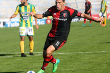 Maxi Rodríguez viene de marcar goles decisivos para el equipo. (Fuente: Alberto Gentilcore)