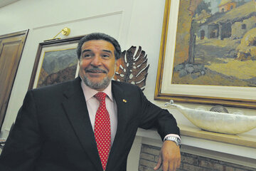 El ex gobernador y presidente del PJ provincial, Luis Beder Herrera. (Fuente: DyN)
