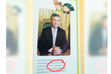 La foto presidencial que ilustra el capítulo del manual dedicado a la gestión de Macri.
