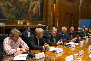 Los ministros de Energía e Interior, Juan José Aranguren y Rogelio Frigerio. (Fuente: Télam)