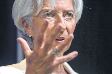 Christine Lagarde, titular del FMI, seguirá de cerca las negociaciones que hoy continuarán en Washington con el gobierno argentino. (Fuente: EFE)