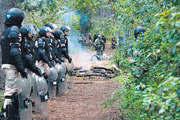 Los mapuches están acusados de “atentado al orden constitucional y a la vida democrática”.
