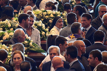 El funeral en Génova reunió a las máximas autoridades de la República italiana. (Fuente: EFE)