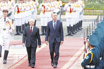 El presidente Mauricio Macri finalizó ayer su gira por India y Vietnam. (Fuente: EFE)