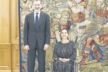 El rey de España Felipe y la vicepresidenta Gabriela Michetti luego del encuentro. (Fuente: NA)