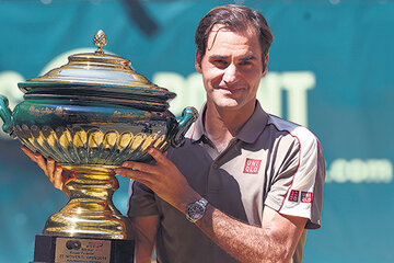 Roger Federer sumó su título 102 (Fuente: AFP)