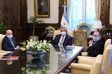 Alfredo Coto con Alberto Fernández en la Rosada