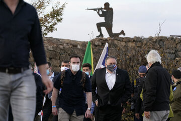 Mike Pompeo indignó con su visita a un asentamiento israelí (Fuente: AFP)