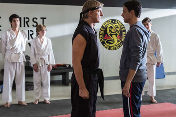 "Cobra Kai" estrena en Netflix la tercera temporada