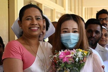 La ministra de Salud de Sri Lanka defendió una "poción mágica" y ahora tiene coronavirus (Fuente: AFP)