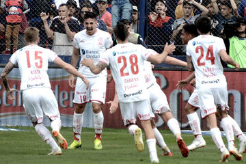 Copa Argentina: La AFA suspendió un partido por el brote de coronavirus en el Globo (Fuente: Télam)