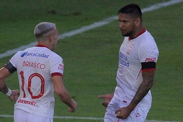 Huracán enfrenta a Estudiantes de San Luis por la Copa Argentina (Fuente: Fotobaires)