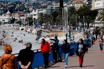 Coronavirus: Francia empieza a salir del encierro (Fuente: EFE)