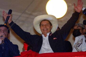 Quién es Pedro Castillo, el nuevo presidente de Perú (Fuente: AFP)