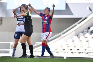 Fútbol femenino: San Lorenzo goleó y sigue puntero (Fuente: Prensa San Lorenzo)